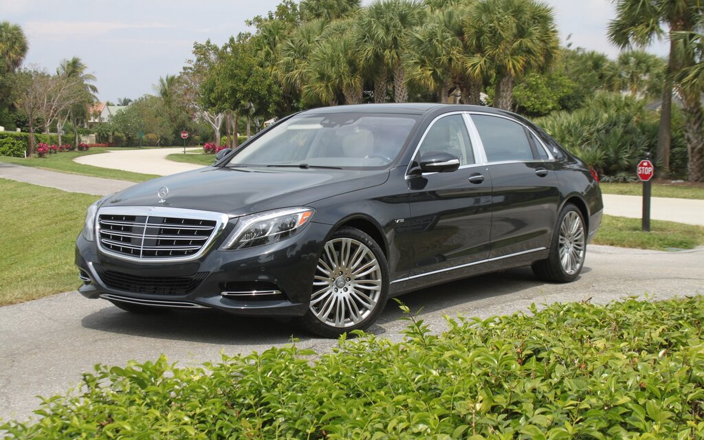 Mercedes Benz S Class (2016) chauffeur vehicle